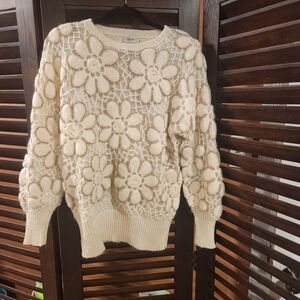 Elegant Floral Knit Sweater in Cream